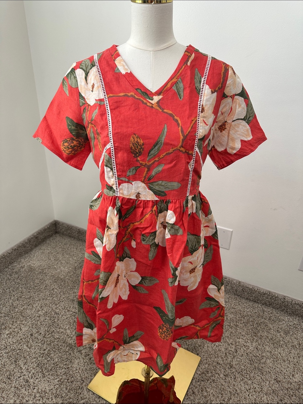 🕯️ Roolee Linen Midi Dress